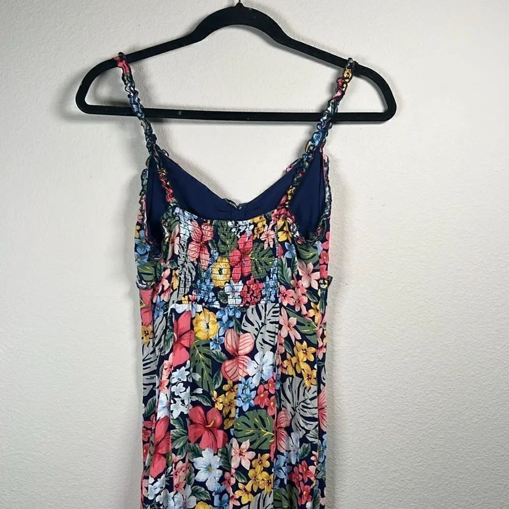 Floral Dress  - Picture 6 of 7